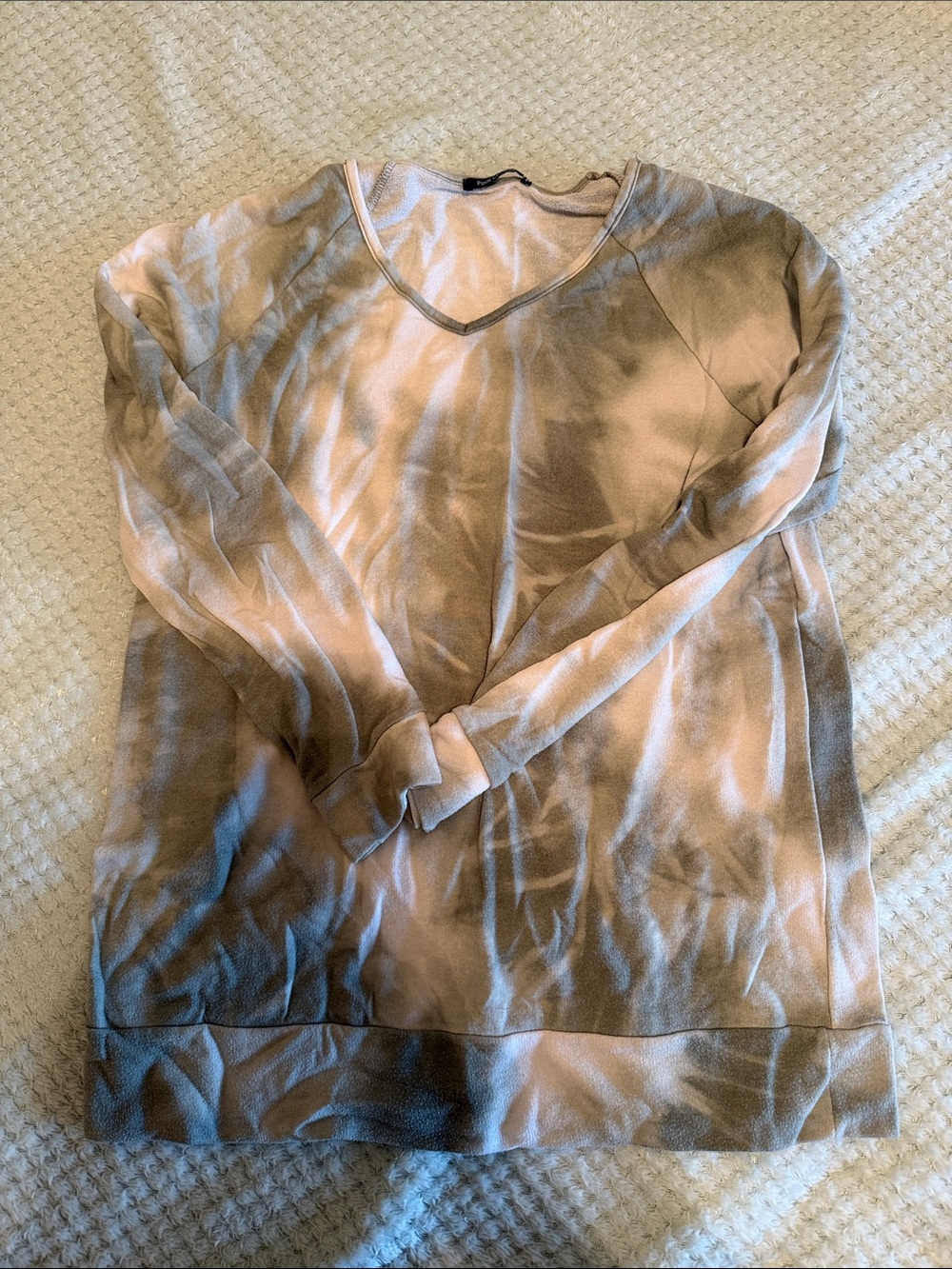 Pink Clover Neutral Tie-Dye V-Neck Sweatshirt